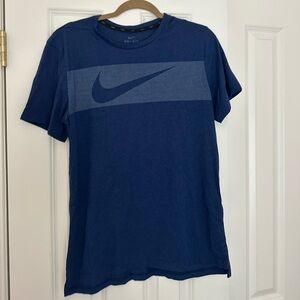 NIKE TSHIRT